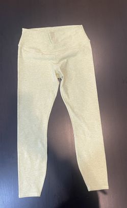 Alo Leggings ( Medium)