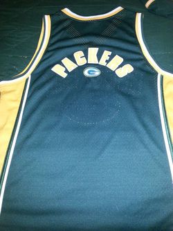 New OOB Men's XL Green Bay Packers Basketball Jersey for Sale in  Plantation, FL - OfferUp