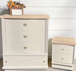 Mid-Century Modern Two-Tone Dresser and Nightstand Set
