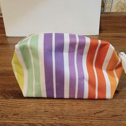 Ladies Clinique Cosmetic Bag