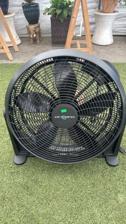 Lasko Plastic floor fan