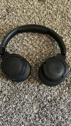 JBL Tune 770NC Headphones