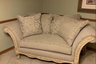Couch And Love Seat Set
