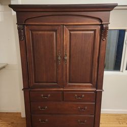 Townsville Armoire
