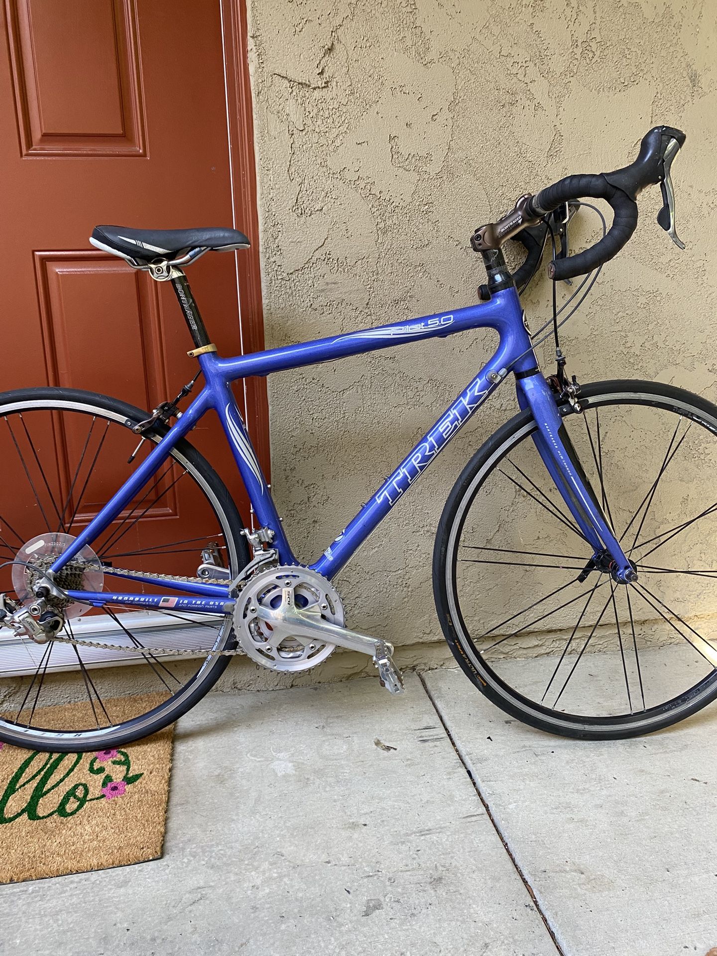 Road bike Trek. Full Carbon.