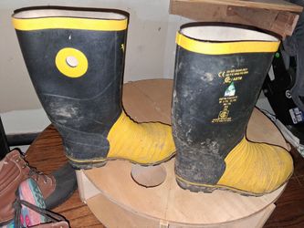 Firefighter boots size eleventh