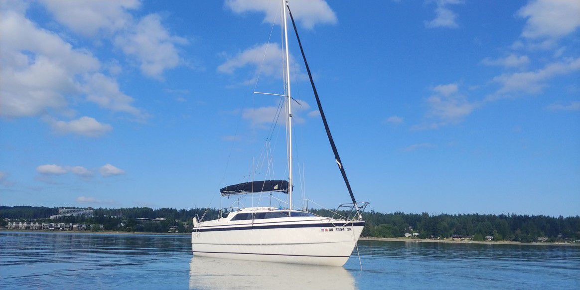 1998 Macgregor 26x 50hp sailboat