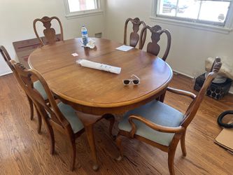 Classic Vintage Solid Wood Dining Set – Oval Table with 2 Leaves & 6 Chairs