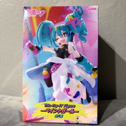 NEW IN BOX Hatsune Miku Trio-Try-iT Figure Paint Girl FuRyu Figure Doll Prize Round 1