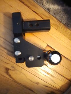 Heavy duty BW tow and stow 2 inch receiver also have adapter to make it 2 1/2 inch if needed