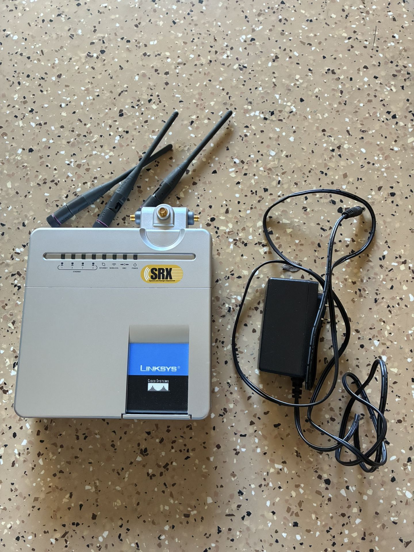 Linksys wireless-G Broadband router with SRX