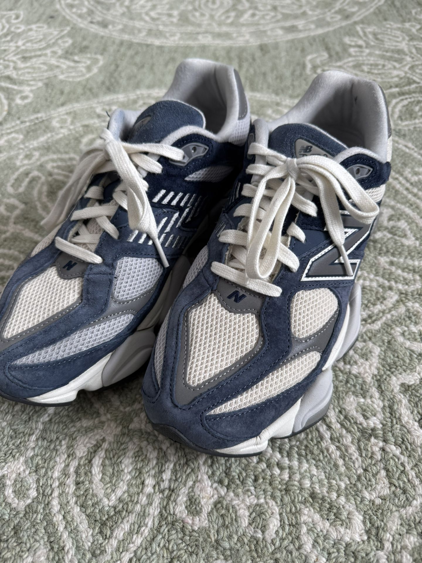 New Balance 9060 Indigo SZ 9.5