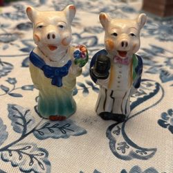 1950 Pig Bride And Groom Salt And Pepper Shakers
