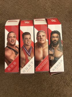 WWE Ultimate Action Figures Lot