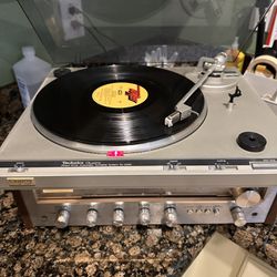 Pioneer SX450/Technics SL Q300 Record Player System
