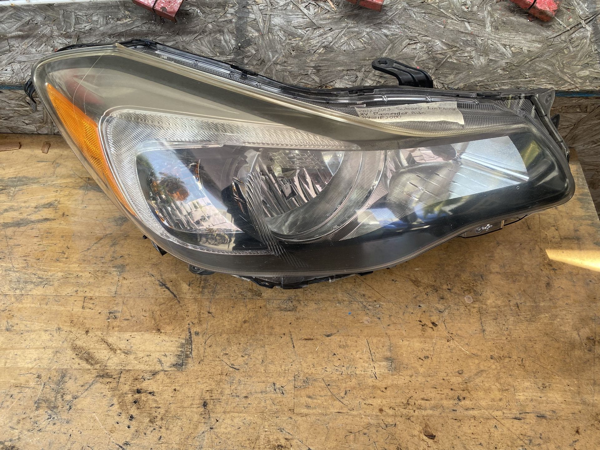 2012,2013,2014 Subaru Impreza Passenger Side Headlight
