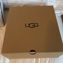 Ugg Minibuckle  Boot