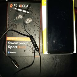 Android Cell Phone/ Bluetooth Headphones