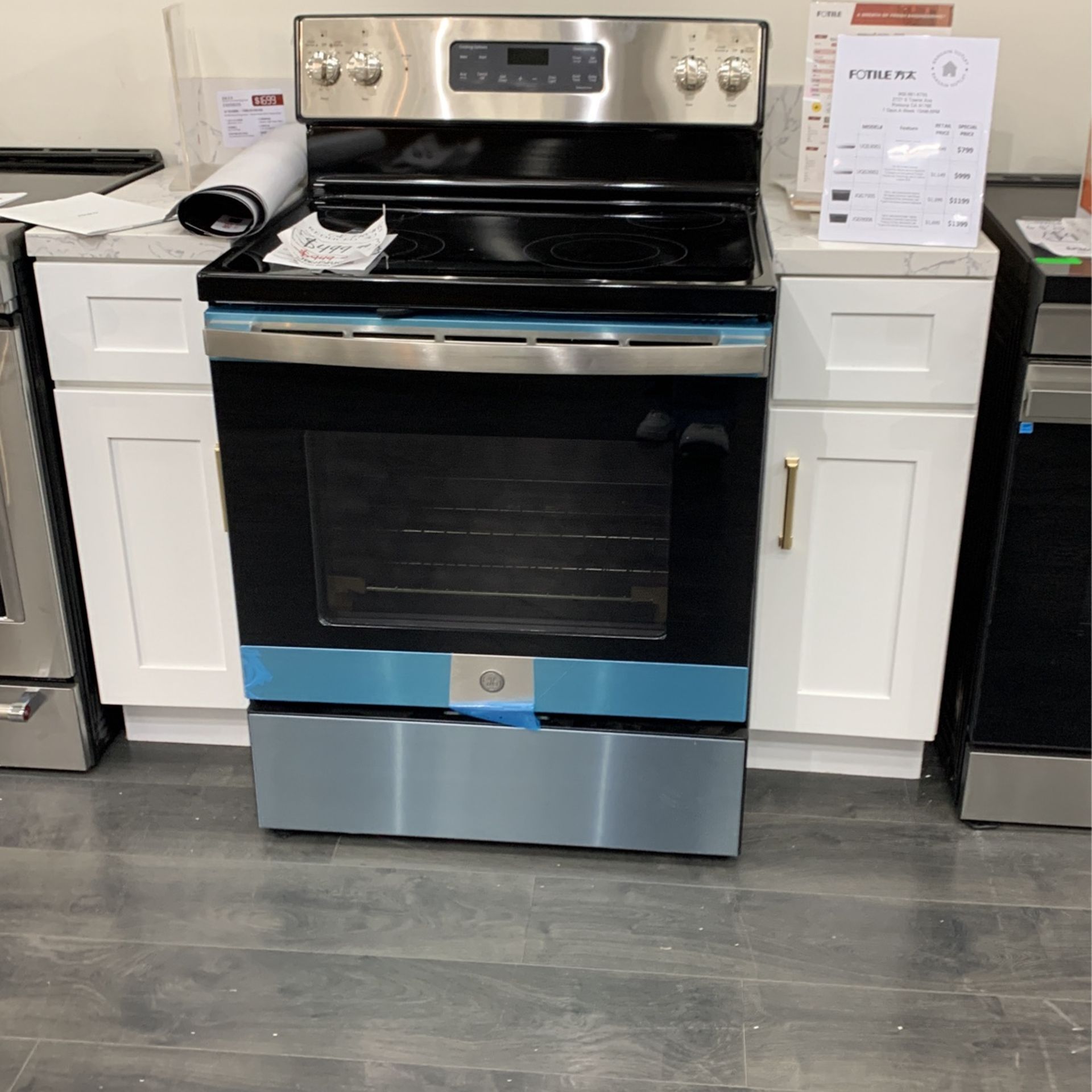 GE 30” Electric Range