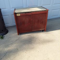 Heavy metal cabinet
