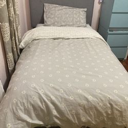 Twin Bed And Mattress 