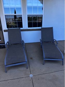 Set of 2 Sunbrella Outdoor Chaise Lounge Chairs – Patio/Poolside