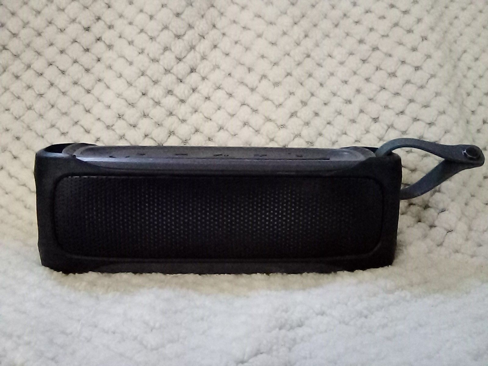 BLACKWEB Bluetooth Speaker