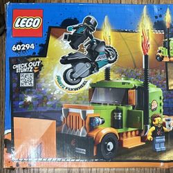 TOY Brand New Lego Stuntz 60294