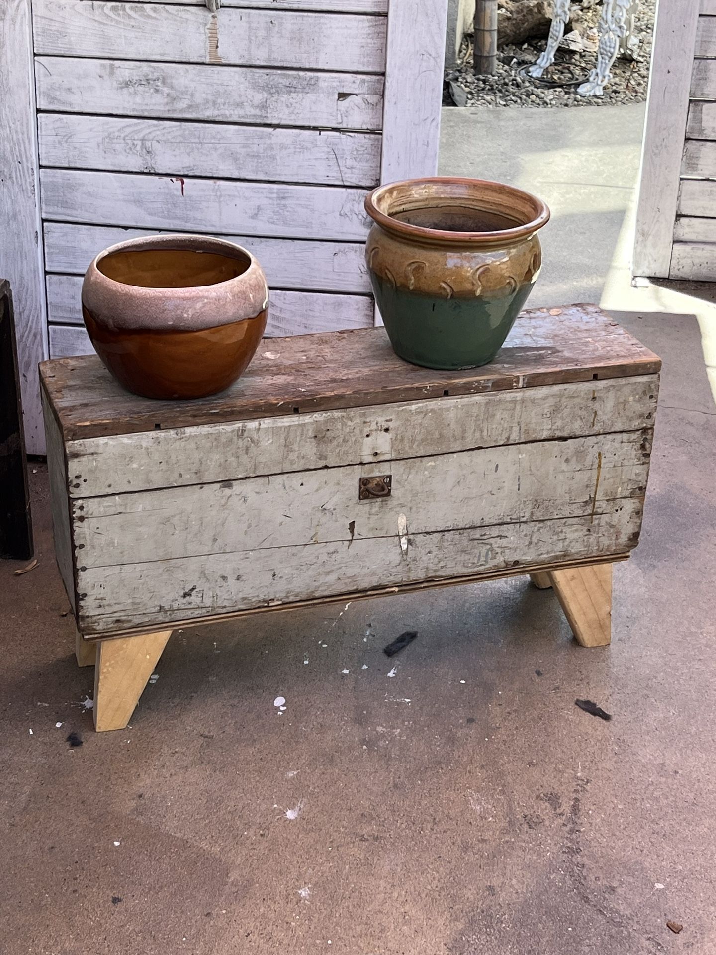 Rustic farmhouse, vintage toolbox storage bench