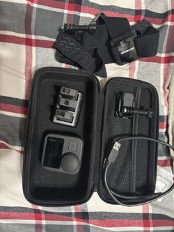 GoPro MAX 360 + MAX Replacement Battery 3-Packs and 3-Channel Battery Charger