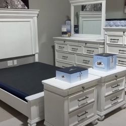 [OM] 🟪 Only $45 initial then take it home 🏡 Brand New Kanwyn Bedroom Set