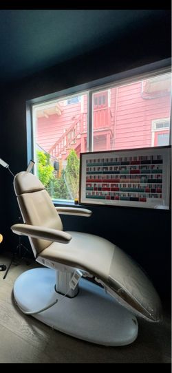 Barely used spa medical chair