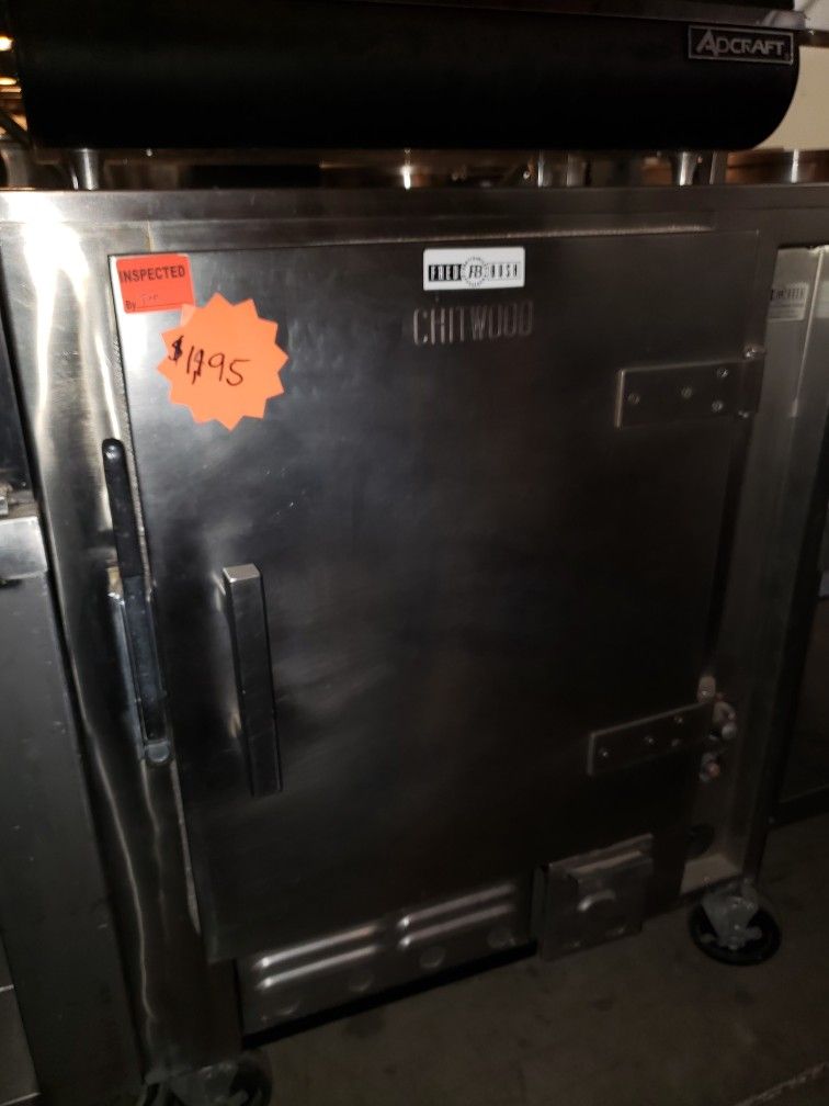 Used Chitwood Smoker Floor Model