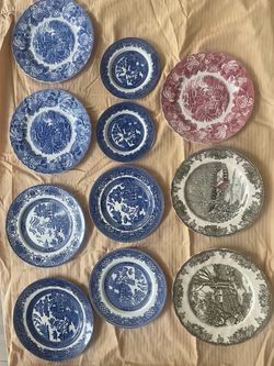 Collectable plates, Old Willow , Willow and Sons and Johnson brothers.