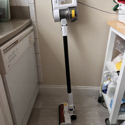 Cordless Vacuum Cleaner
