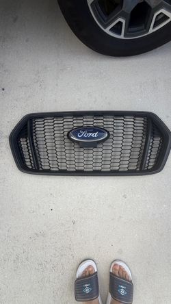 2020 2021 2022 FORD TRANSIT 150 250 350 XL FRONT GRILLE