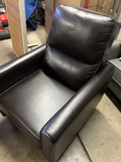 Recliner chair