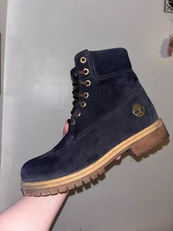 Timberland 6-Inch Navy Blue Suede Boots size 8