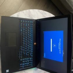 Alienware 17 R5 Gaming Laptop