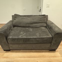 Living Spaces Loveseat / Oversized Chair