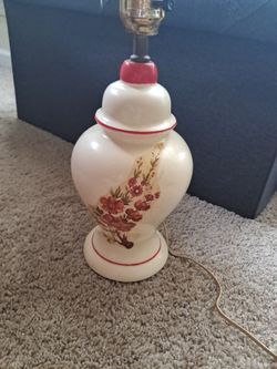Vintage mid century Andrea by Sadeck table lamp