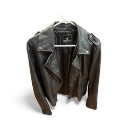 Bagatelle Jacket Women’s Leather Jacket Excellent Condition From Nordstroms 
