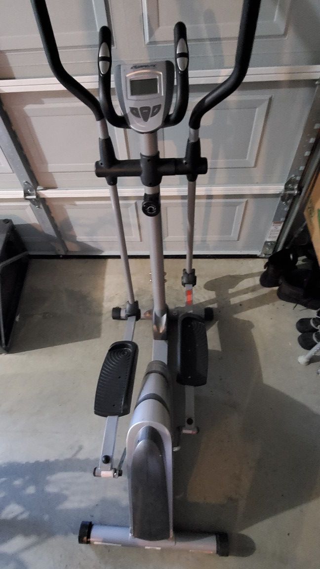 FREE ELLIPTICAL TRAINER