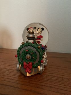 Mikey And Minnie Christmas Train Snow Globe