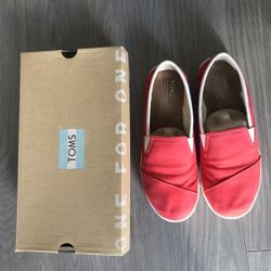 TOMS Red Canvas Sneaker Slip-on Women Size 6 / Youth 4