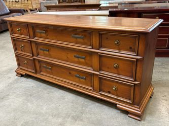 DREXEL American Treasury Vintage Solid Wood 9 Drawer Triple Dresser