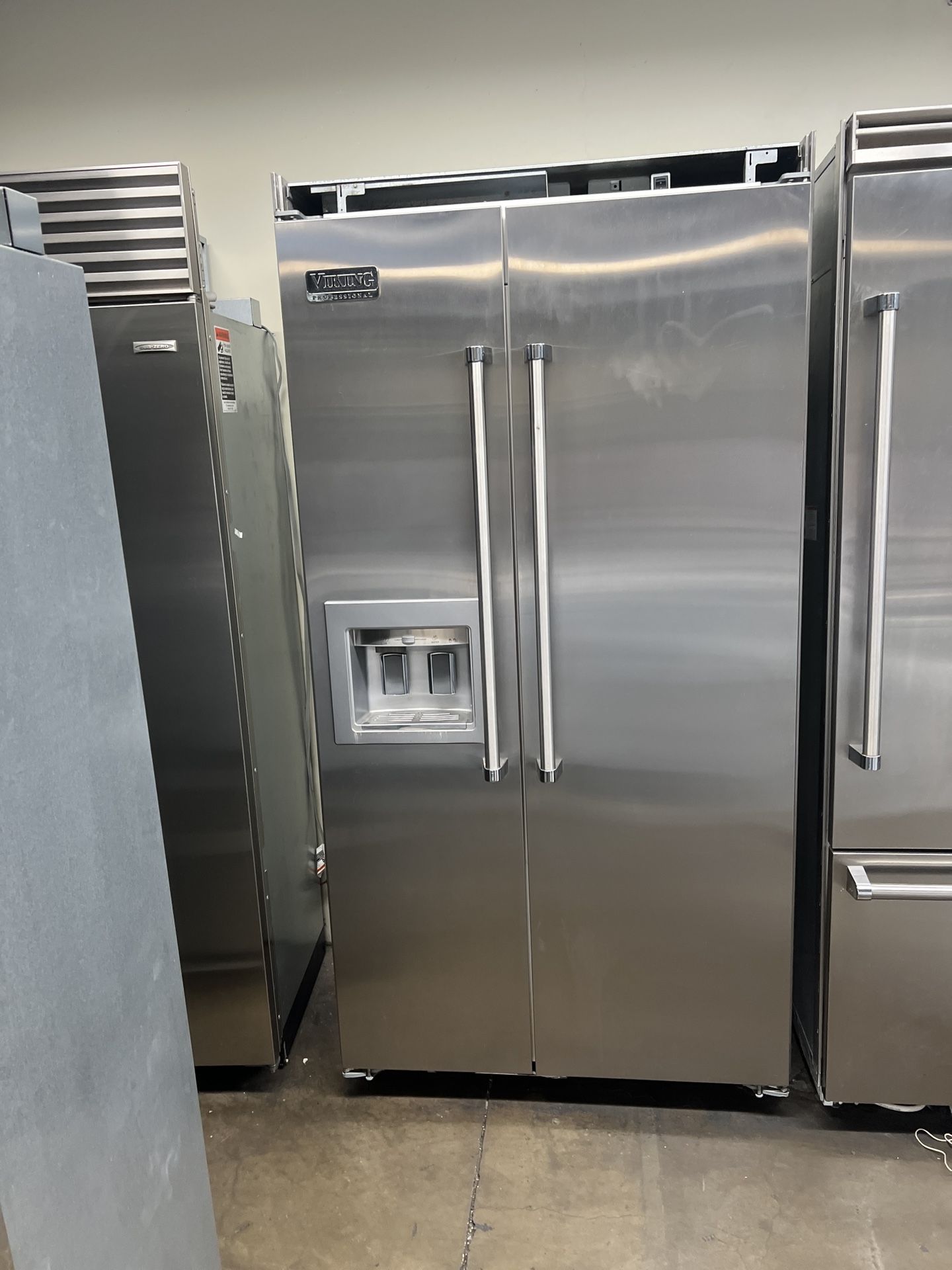 Viking 42”Wide Built In Stainless Steel Side By Side Refrigerator 