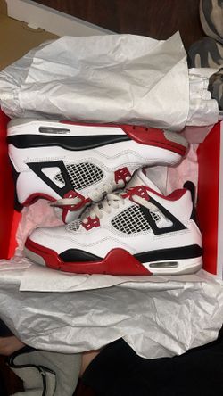 Jordan 4 Retro