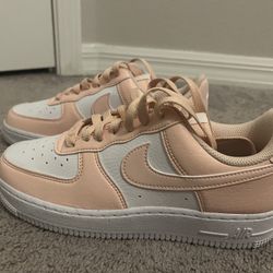 Nike Air force Women's Sneakers - White and Peach | Size 6.5