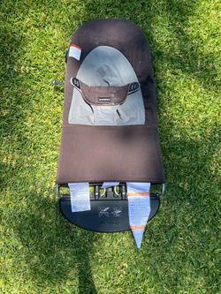 Baby Bjorn bouncer chair